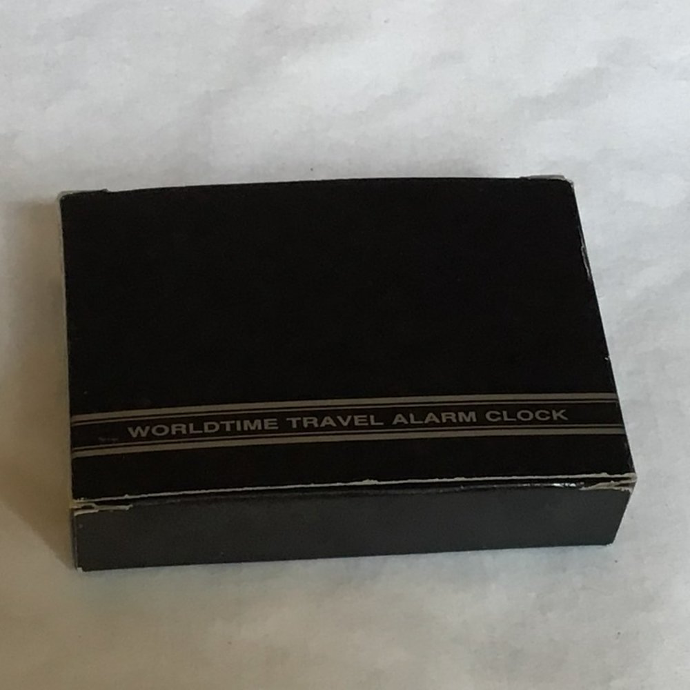 Benchmark Clock Co. - LCD Travel Alarm with World Time And Flashlight - Picture 9 of 12